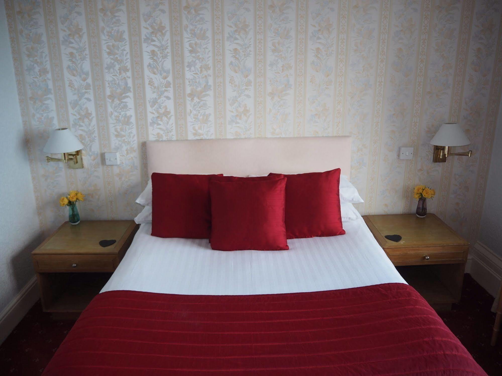 Swn Y Mor Hotel Llandudno Kültér fotó