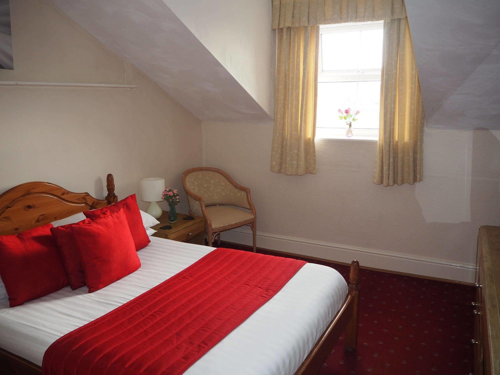 Swn Y Mor Hotel Llandudno Kültér fotó